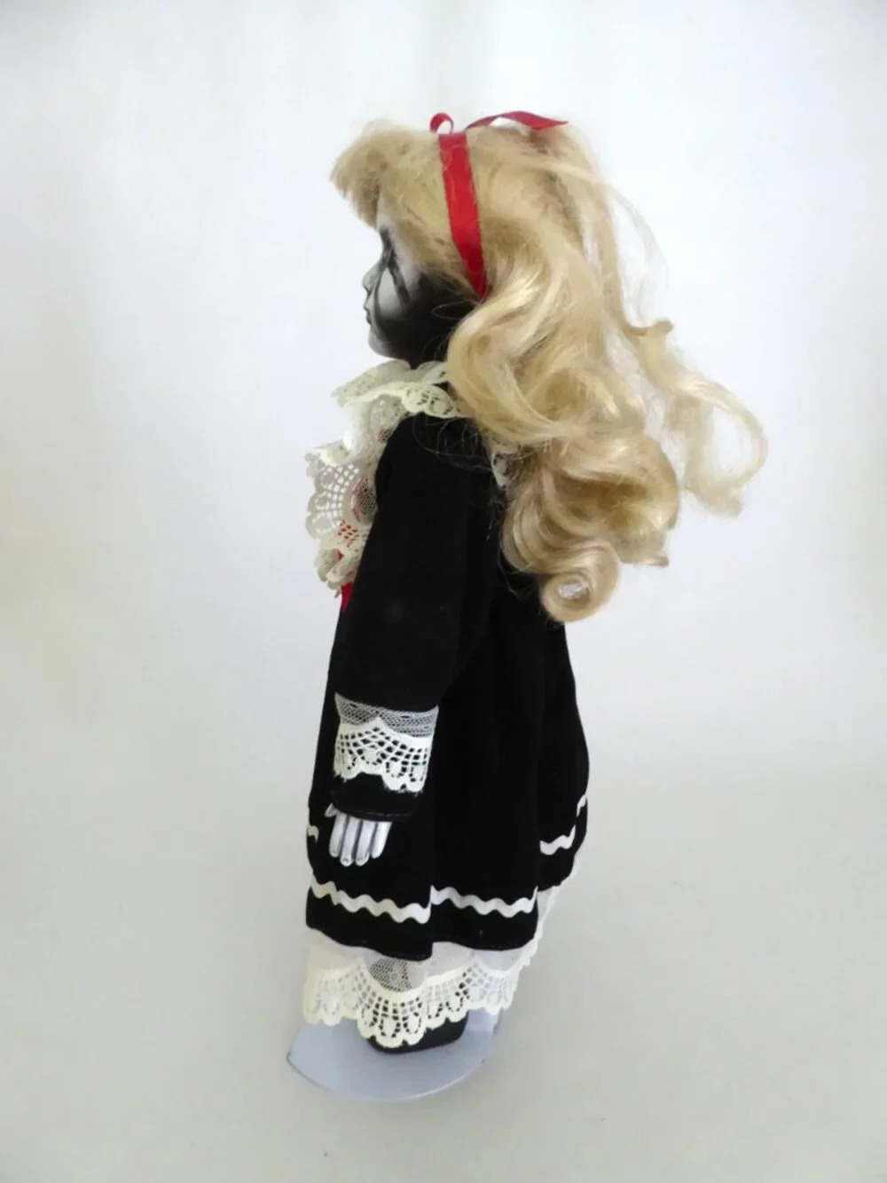 OOAK 15” DEMON VAMPIRE HORROR UNDEAD PORCELAIN DOLL PROP ODDITY